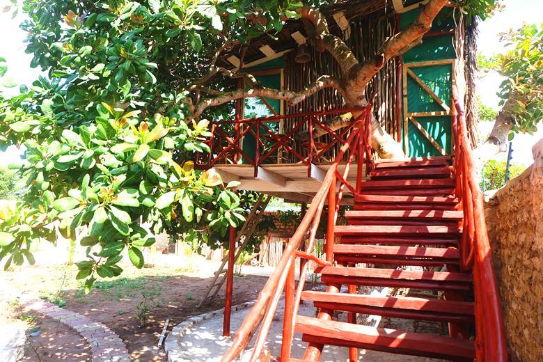 Diani Hostel Diani Beach Dış mekan fotoğraf