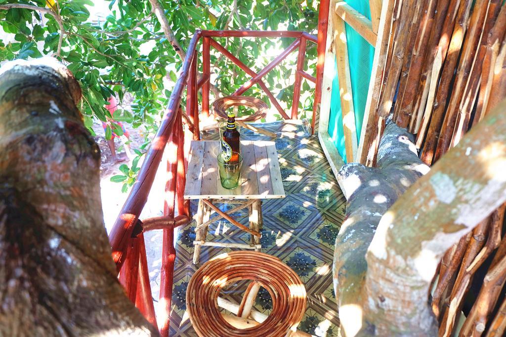 Diani Hostel Diani Beach Dış mekan fotoğraf