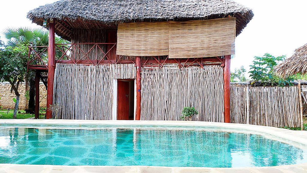 Diani Hostel Diani Beach Dış mekan fotoğraf
