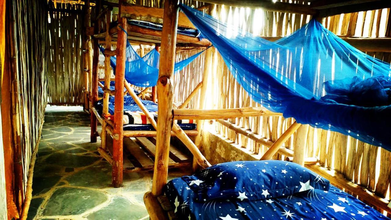 Diani Hostel Diani Beach Dış mekan fotoğraf
